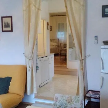 Agata - Two Bedroom With Terrace And Sea View St